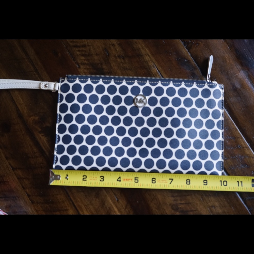 Michael Kors Wristlet